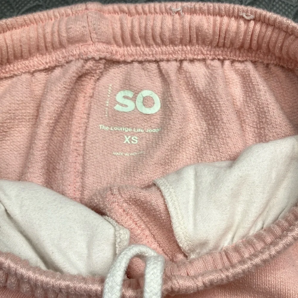 SO The Lounge Life Jogger Juniors Pink and‎ White With Side Stripes Size XS